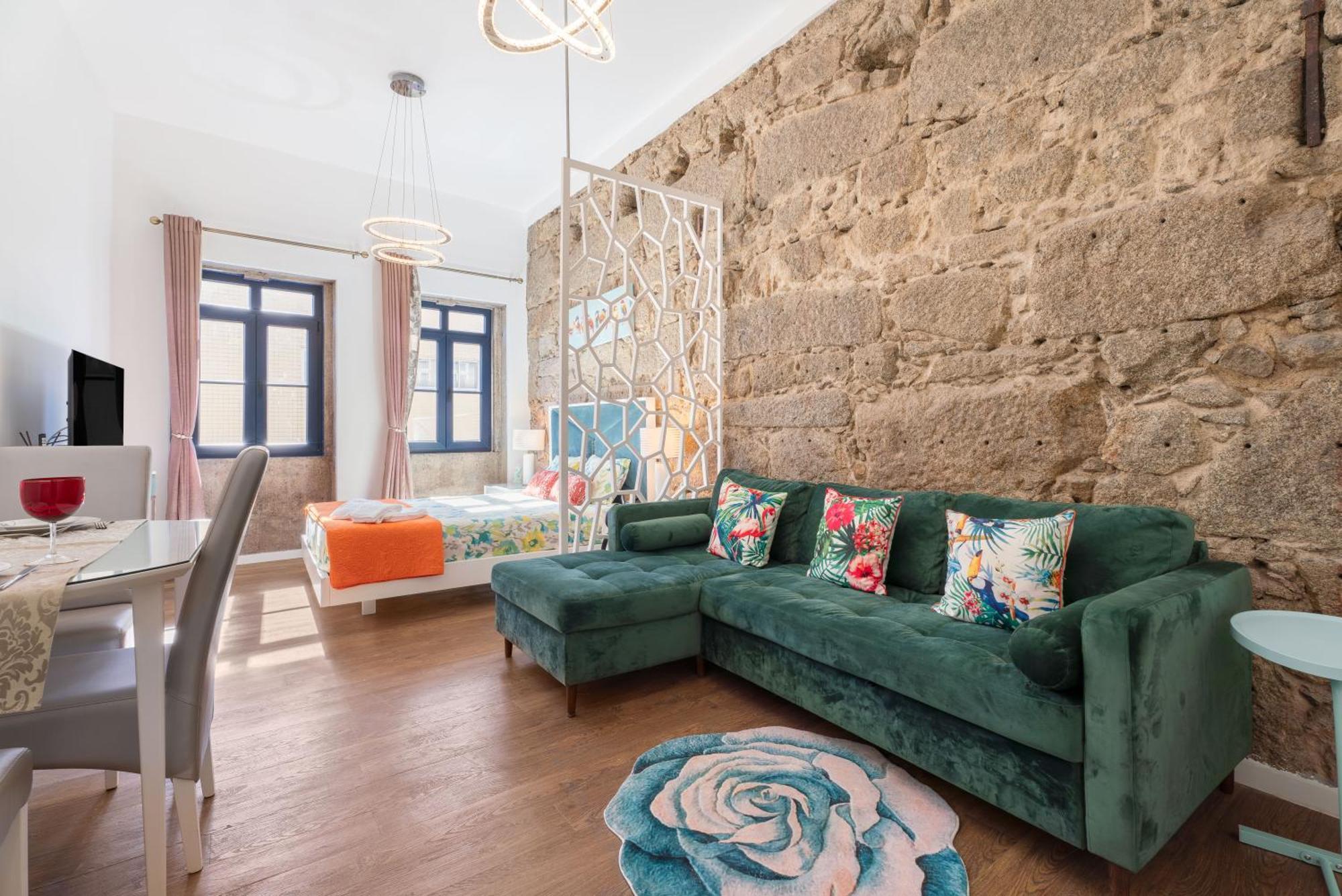 Cozy 2 Ac Near Metro Apartment *